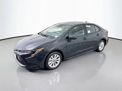 New 2026 Toyota Corolla LE image 3