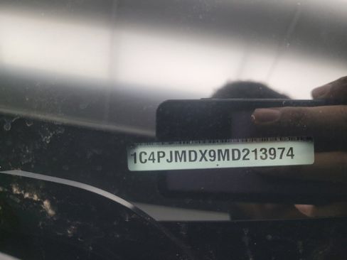 Used 2021 Jeep Cherokee Limited image 33