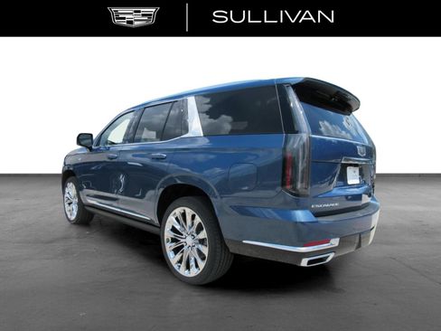 New 2026 Cadillac Escalade Platinum Luxury w/ LPO, Radiant Package AWD/4WD image 4