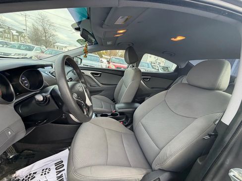 Used 2012 Hyundai Elantra GLS w/ Preferred Pkg 3 image 9