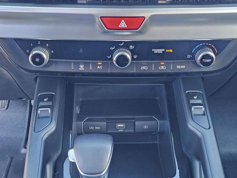 Used 2021 Kia Telluride S image 28