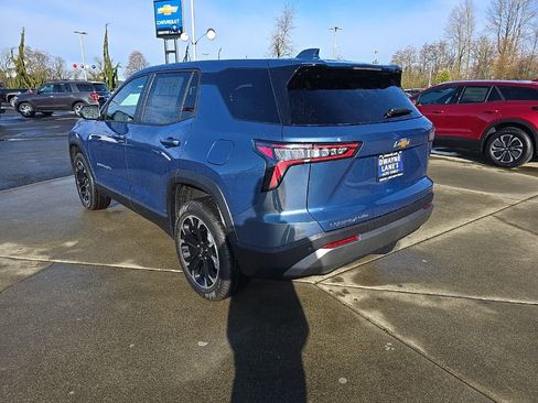 New 2026 Chevrolet Equinox LT image 3