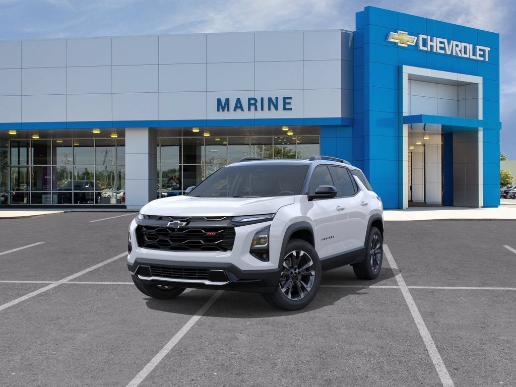 New 2027 Chevrolet Equinox RS w/ Safety and Technology Package FWD image 8