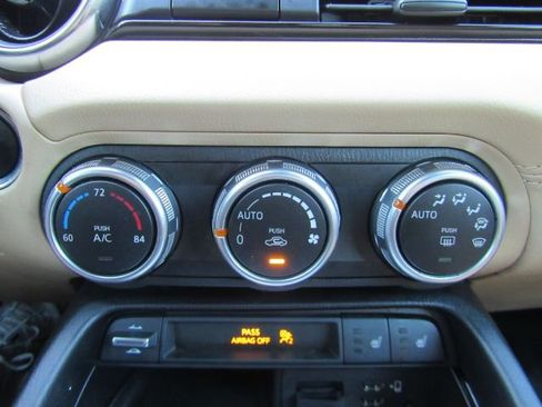 Used 2019 MAZDA MX-5 Miata RF Grand Touring image 35