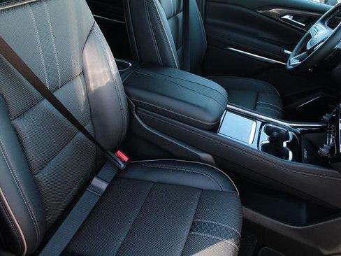 New 2026 Chevrolet Traverse High Country image 7