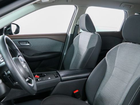 Used 2023 Nissan Rogue SV FWD image 23