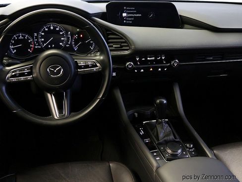 Used 2020 MAZDA MAZDA3 Premium Package image 15