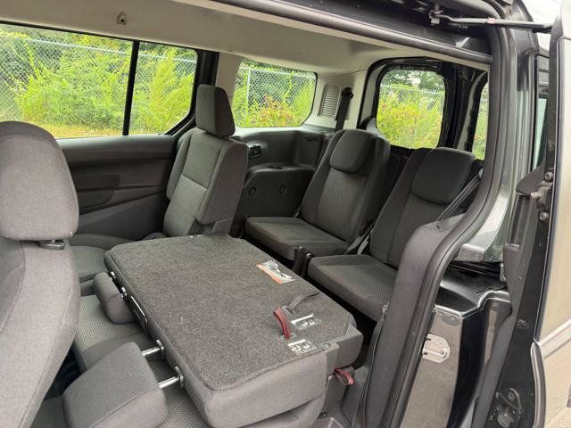 Used 2016 Ford Transit Connect XL FWD image 26