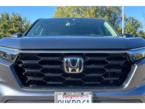 Used 2023 Honda CR-V EX image 11