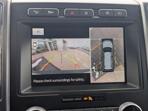 Used 2021 Ford Expedition Max Platinum image 18