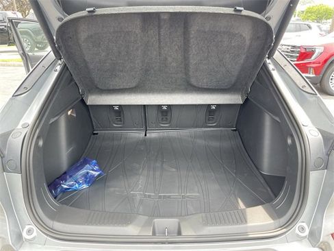 New 2025 Buick Envista Avenir image 23