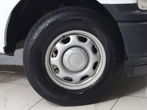 Used 2018 Ford F150 XL w/ Equipment Group 101A Mid image 12