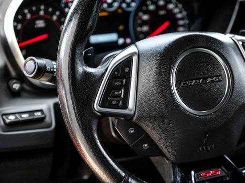 Used 2016 Chevrolet Camaro SS RWD image 20