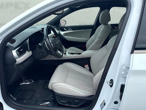 Used 2023 Genesis G70 3.3T w/ Sport Prestige Package AWD/4WD image 5