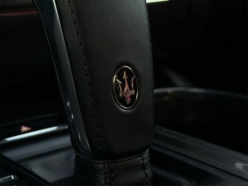 Used 2019 Maserati Ghibli S Q4 image 32