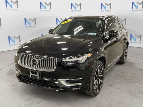 Used 2023 Volvo XC90 B5 Plus w/ Protection Package Premier image 1