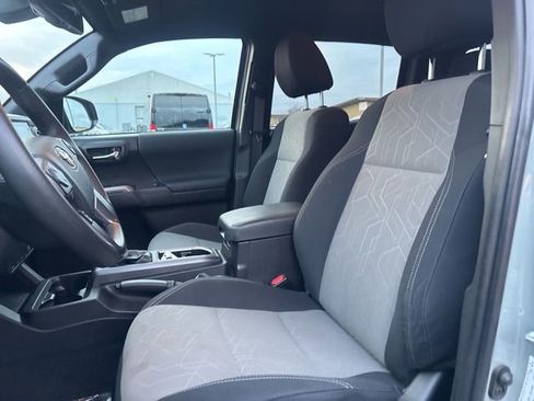 Used 2023 Toyota Tacoma SR image 22