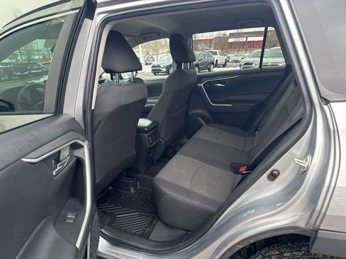Certified 2020 Toyota RAV4 XLE image 9