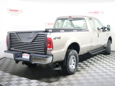 Used 2002 Ford F250 XLT AWD/4WD image 5
