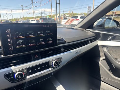 Used 2021 Audi S4 Premium w/ Convenience Package AWD/4WD image 22