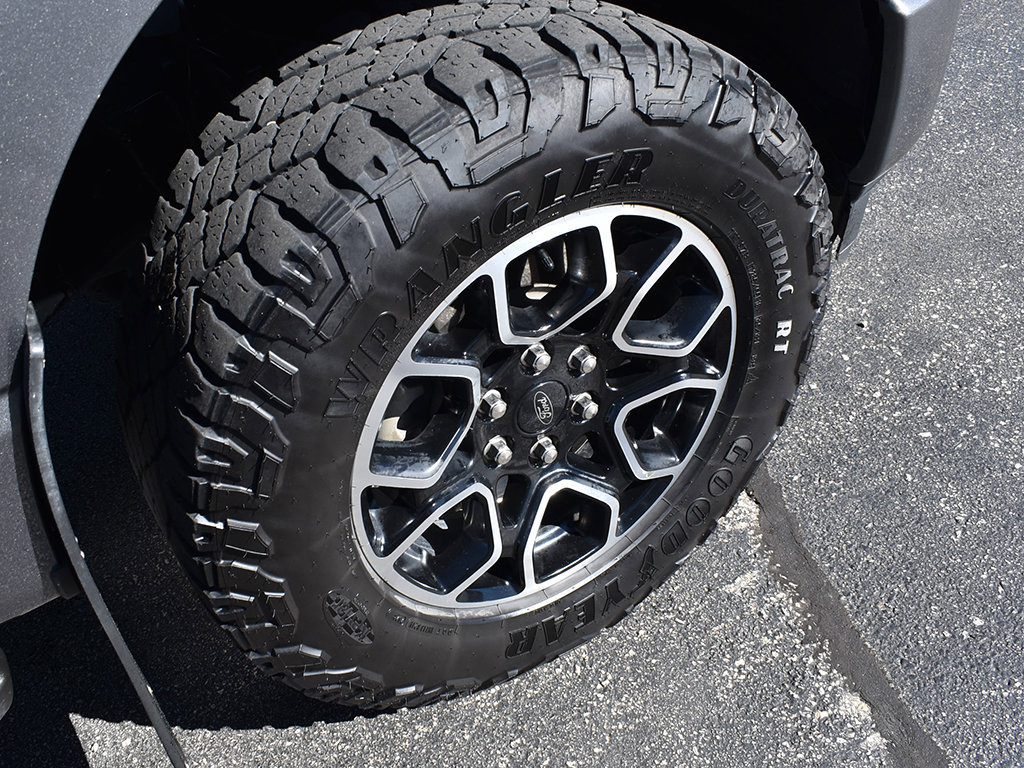 Used 2021 Ford F150 XLT w/ Equipment Group 302A High AWD/4WD image 9