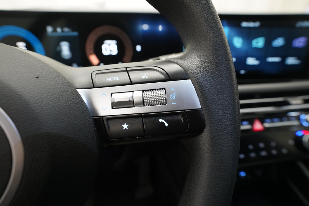 Used 2025 Hyundai Tucson SEL AWD/4WD image 19