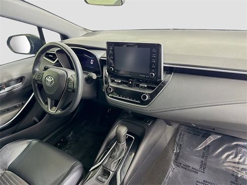 Certified 2022 Toyota Corolla XSE image 27