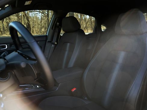 Used 2025 Honda Civic Sport image 17