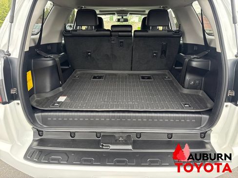 Used 2019 Toyota 4Runner SR5 Premium AWD/4WD image 26