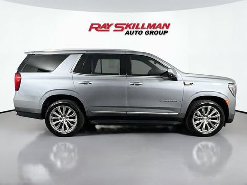 Used 2024 GMC Yukon Denali w/ Advanced Technology Package AWD/4WD image 8