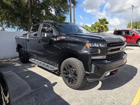 Used 2021 Chevrolet Silverado 1500 LT Trail Boss w/ LT Trail Boss Premium Package AWD/4WD image 1