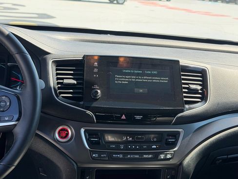 Used 2022 Honda Pilot Special Edition image 19