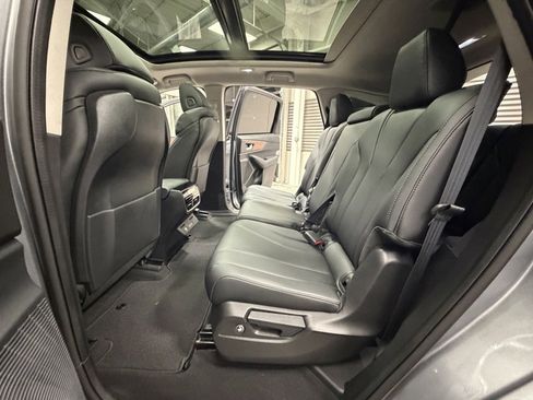 Used 2022 Acura MDX SH-AWD image 61