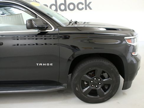 Used 2018 Chevrolet Tahoe LT w/ Luxury Package AWD/4WD image 11