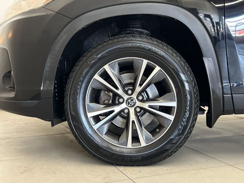 Used 2019 Toyota Highlander Plus image 10
