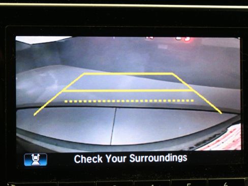 Used 2018 Honda CR-V LX image 17