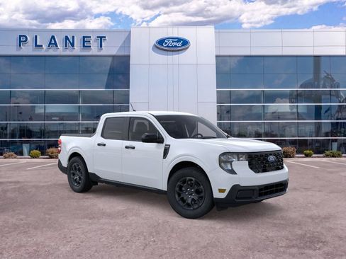 New 2026 Ford Maverick XLT w/ XLT Luxury Package FWD image 9