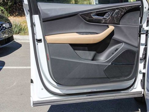 Used 2025 Audi Q7 3.0T Premium Plus w/ Premium Plus Package image 22