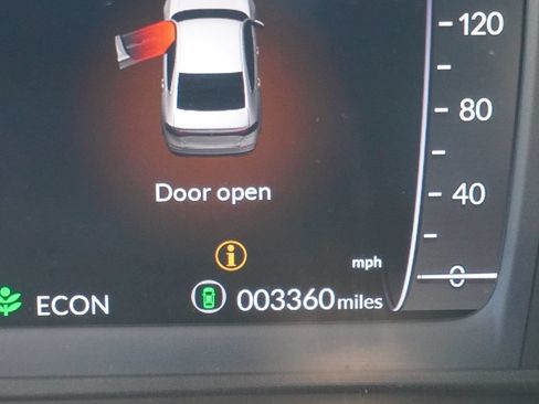 Used 2025 Honda Accord Sport image 29