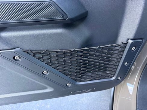 New 2025 Ford Bronco Badlands image 23