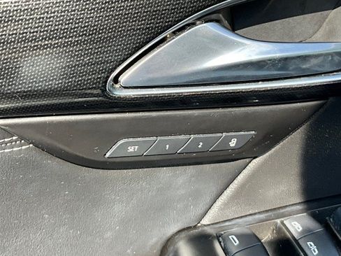 Used 2021 Buick Envision Essence w/ Sport Touring Package FWD image 31