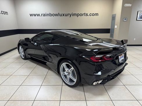 Used 2024 Chevrolet Corvette Stingray w/ Z51 Performance Package image 4