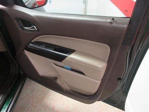 Used 2015 GMC Canyon SLT AWD/4WD image 33