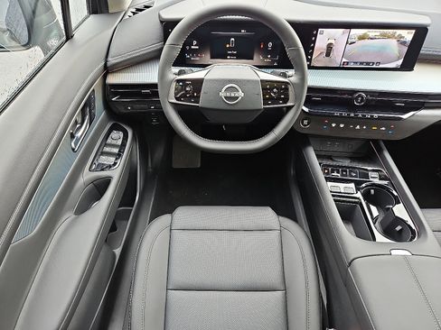 New 2026 Nissan Murano SL image 8