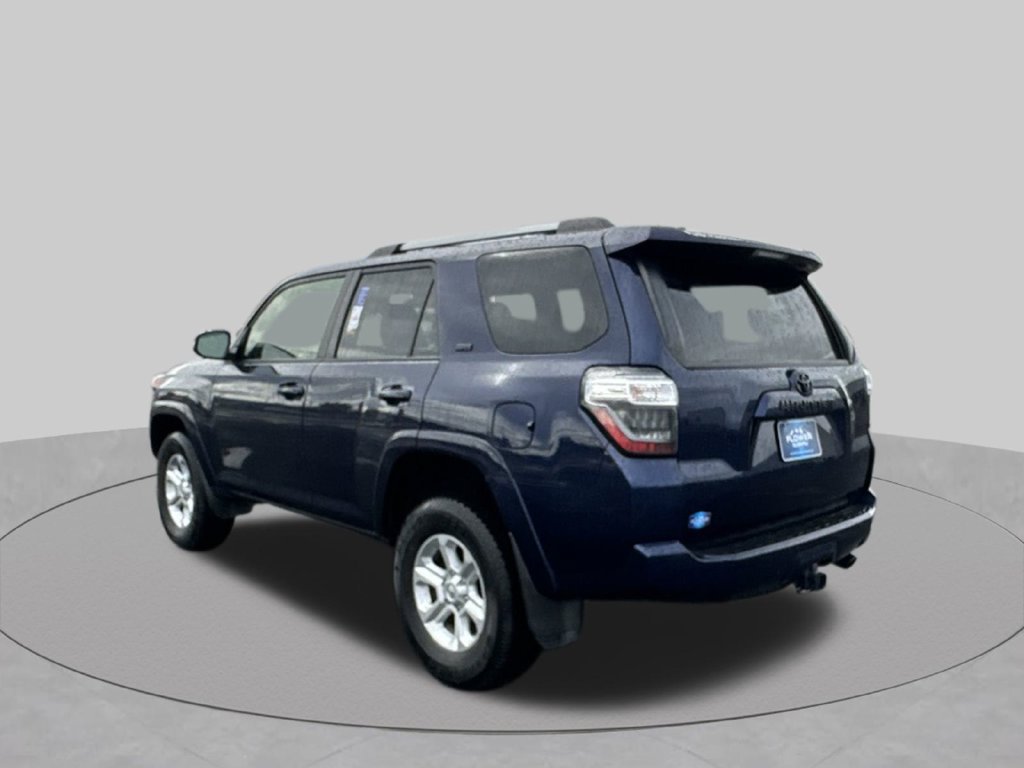 Used 2023 Toyota 4Runner SR5 Premium w/ SR5 Premium Package AWD/4WD image 5