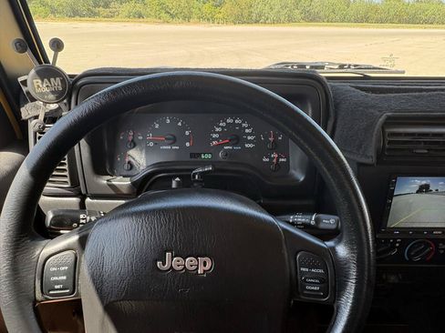 Used 2006 Jeep Wrangler X AWD/4WD image 67