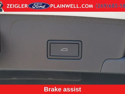 Used 2025 Volkswagen Atlas Cross Sport SEL Premium R-Line AWD/4WD image 11