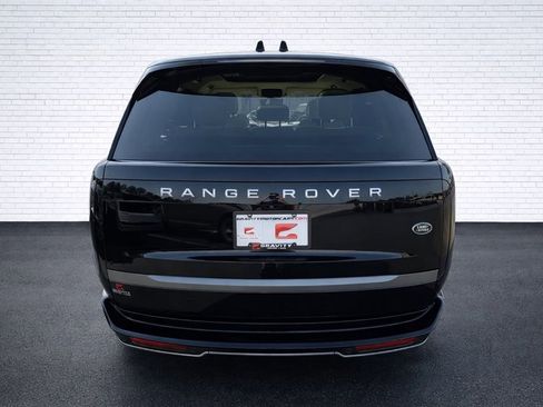 Used 2023 Land Rover Range Rover SE image 5