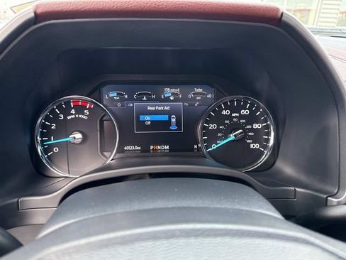 Used 2022 Ford F350 Platinum w/ FX4 Off-Road Package image 41