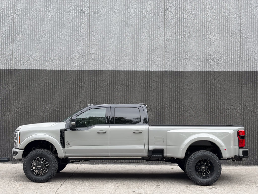 New 2026 Ford F350 Platinum AWD/4WD image 4